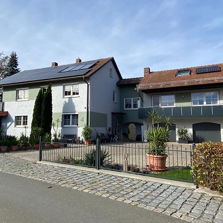 Ferienwohnung Monika Goldkronach Luaran gambar